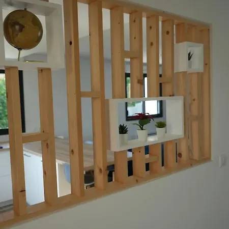 Apartment Parentale A 1 Min Du Parc Des Expositions Bohars